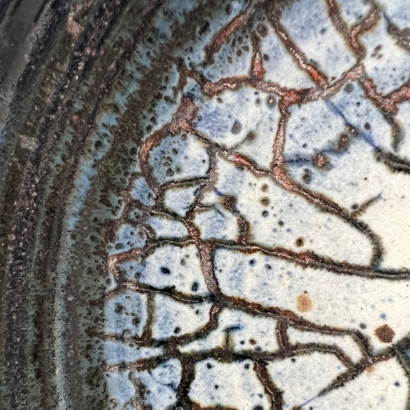 Large stoneware studio pottery serving bowl blue white indigo signed mid century - Picture 6 of 12